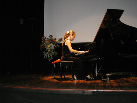 Joven Pianista