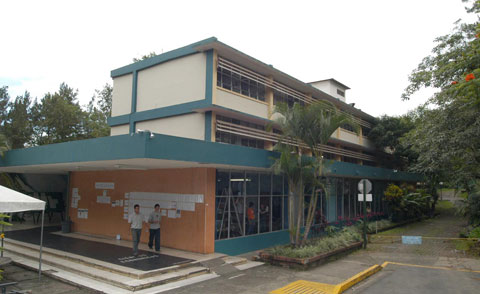 Facultad de Ciencias Económicas