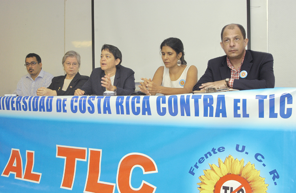 Integrantes del Frente Contra el TLC