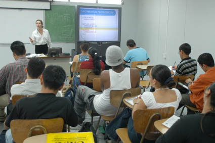 Profesora en clases