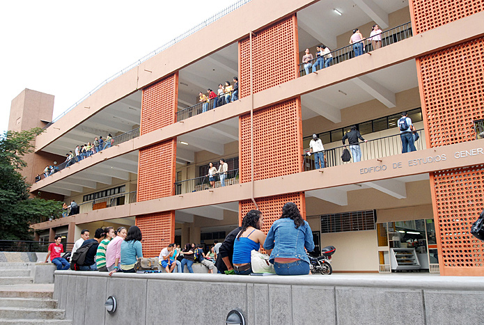 Edificio de Estudios Generales