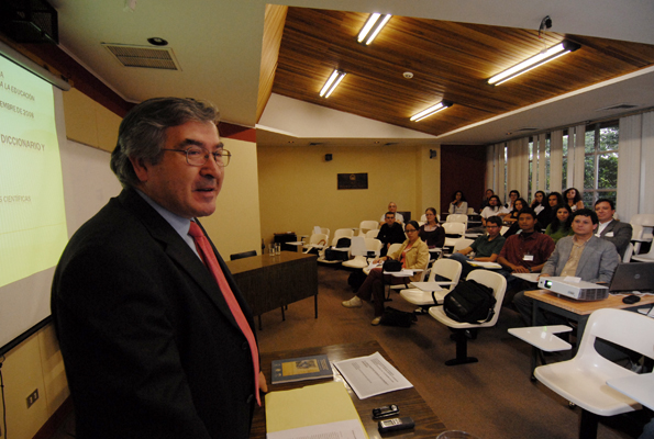 Ignacio Ahumada Lara en presentación