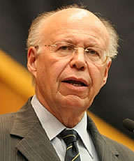 Dr. José Ramón Narro