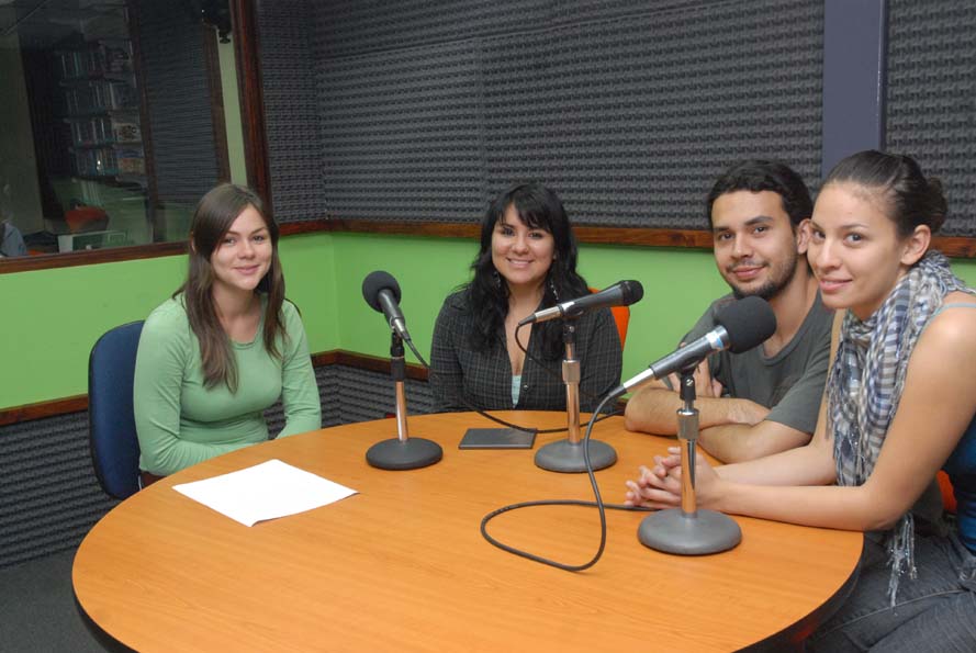 Locutores del programa