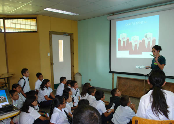 Charla sobre salud bucodental