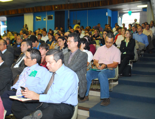 Público informe 2010