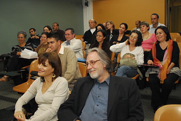 Publico presentación de libro