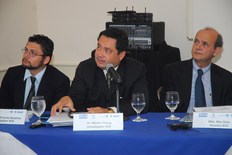 Rudolf Lücke,Marlon Yong, Max Soto