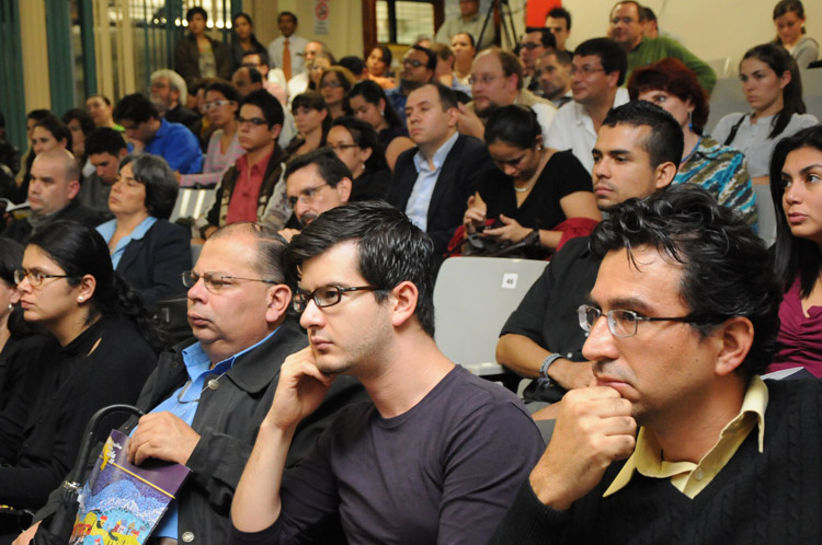 Público durante la presentación