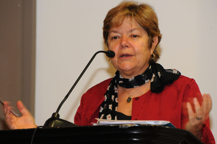 Dra. María Pérez Yglesias
