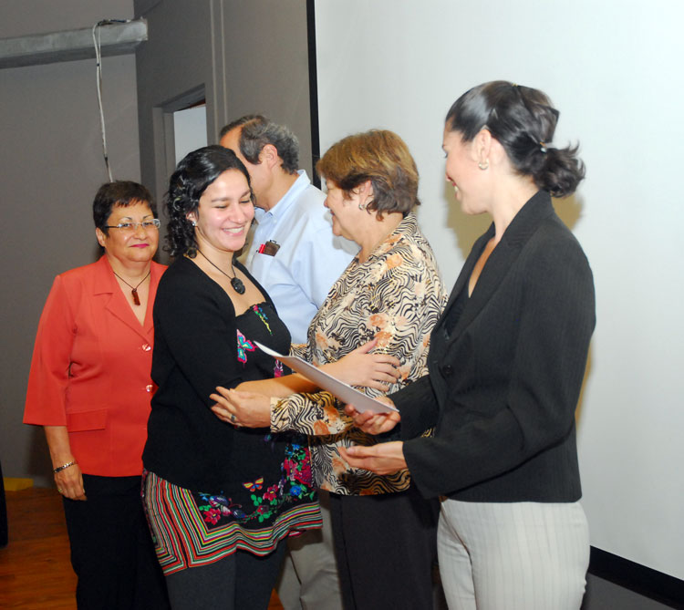 Sonia de la Cruz, Marcela Esquivel