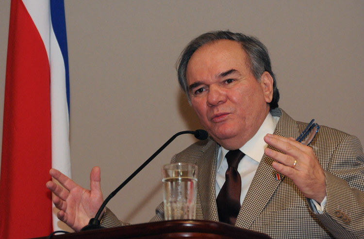 Congreso Adulto Mayor Fernando Morales