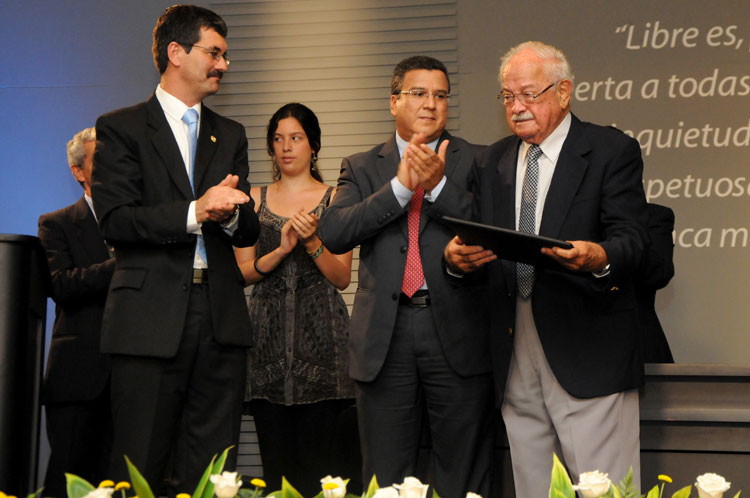 Entrega Premio Rodrigo Facio