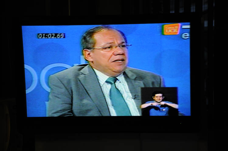 Héctor González debate Canal 15