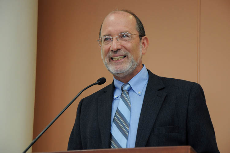 Juramentación nuevo rector