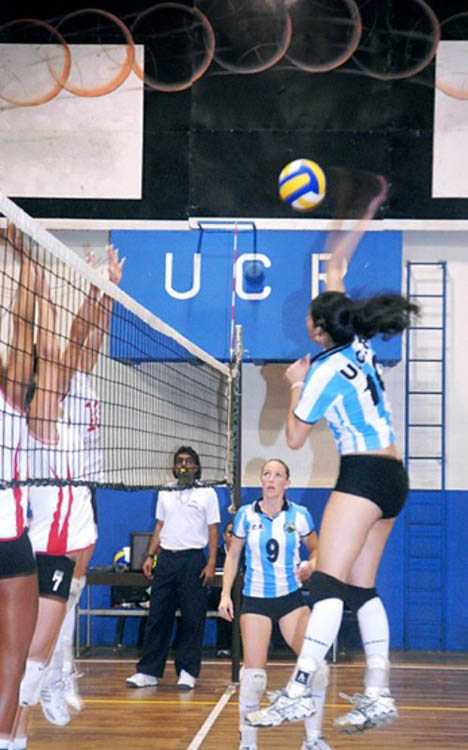  Voleibol femenino