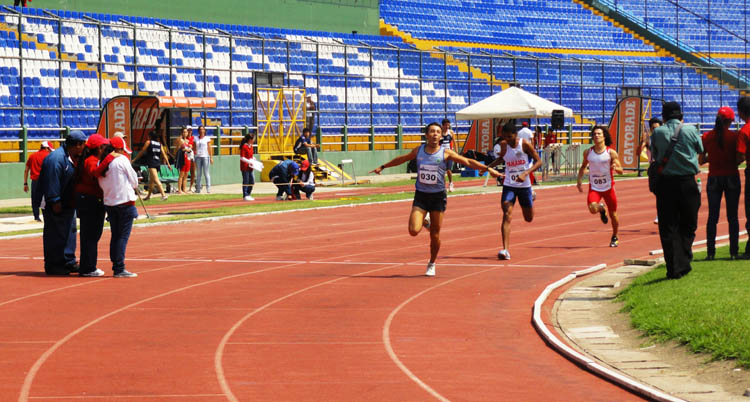 Carrera de 800 metros masculino