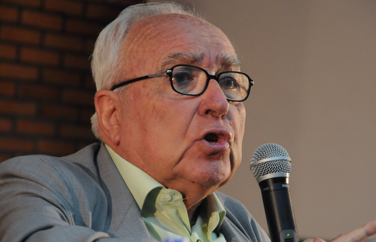 Román Gubern