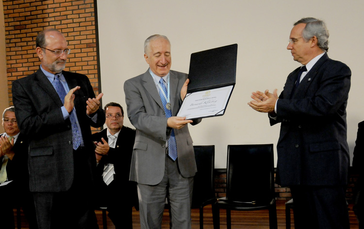 Entrega Honoris Causa 