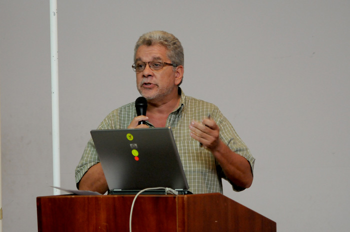 Dr. Jorge Lobo