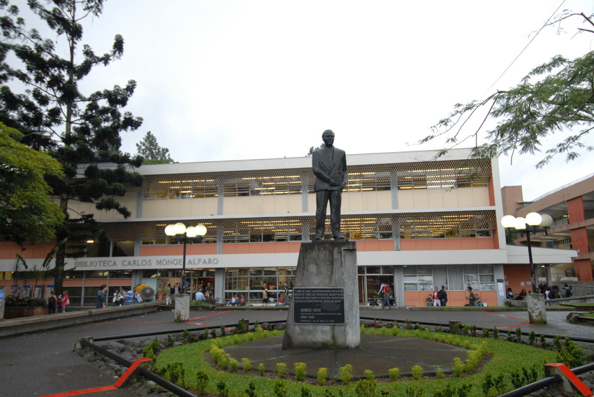 UCR Proyecto Energías Limpias café