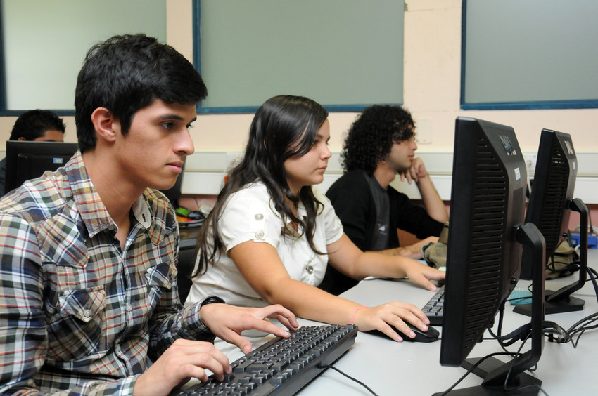 Estudio Conare Profesionales Graduados