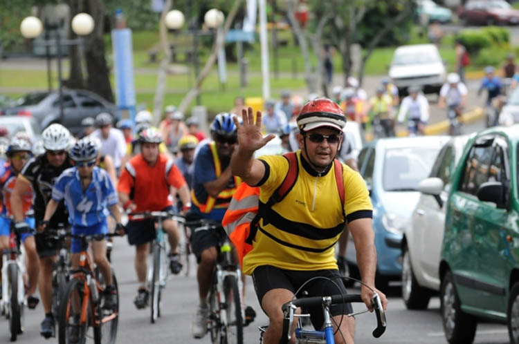 ciclismo dentro del UCR