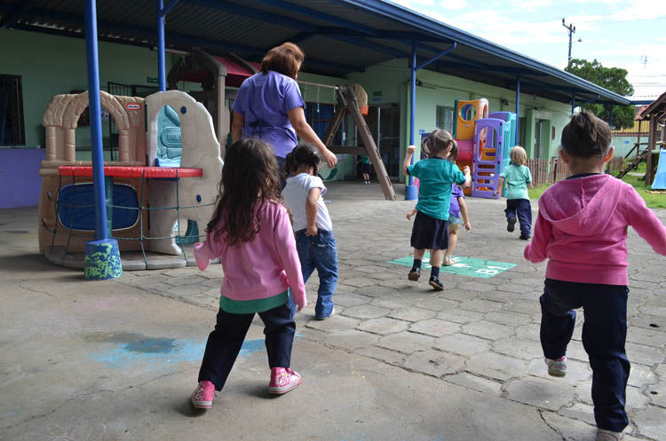 Centro Infantil Ermelinda Mora