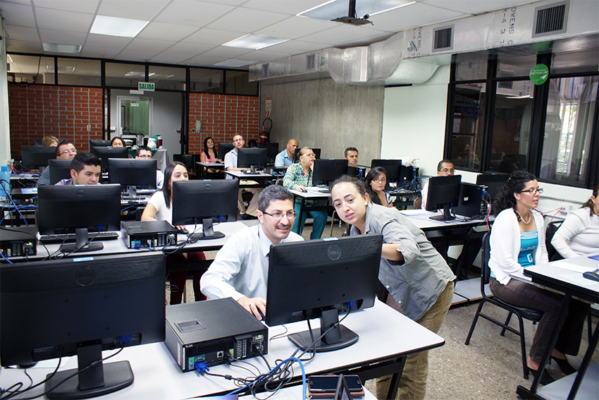 Capacitación en el Centro de Informática