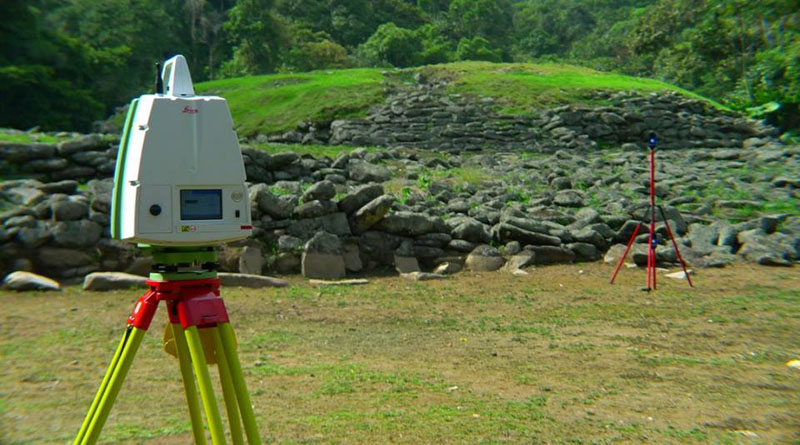 Escáner en Guayabo de Turrialba