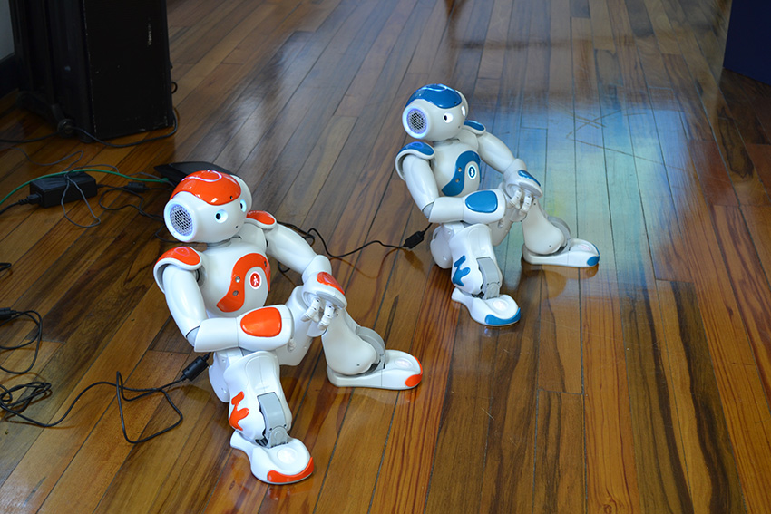 Robots Nao EII RobotiFest UCR 2014