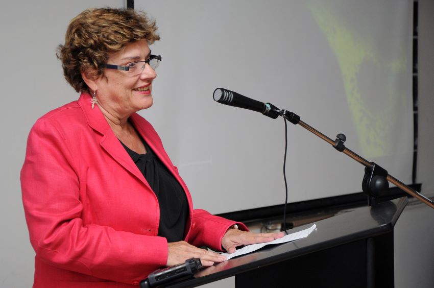 Dra Libia Herrero presentación libro