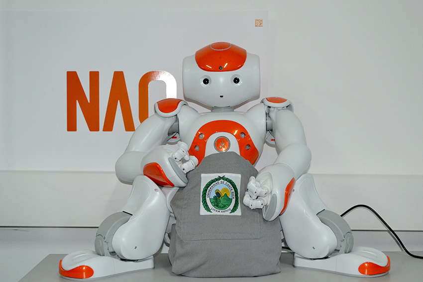 Robots Nao Llegan A Ingenieria Industrial