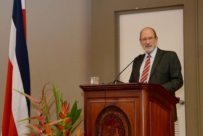 Henning Jensen reconocimientos profesores UCR