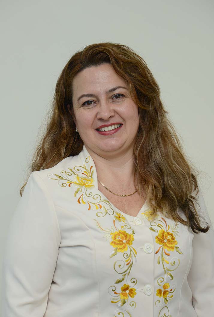      Grettel Fallas, Licenciada en Derecho de la Universidad de San José y egresada de la …