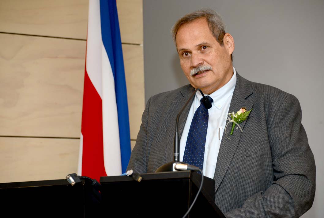 Luis Felipe Arauz