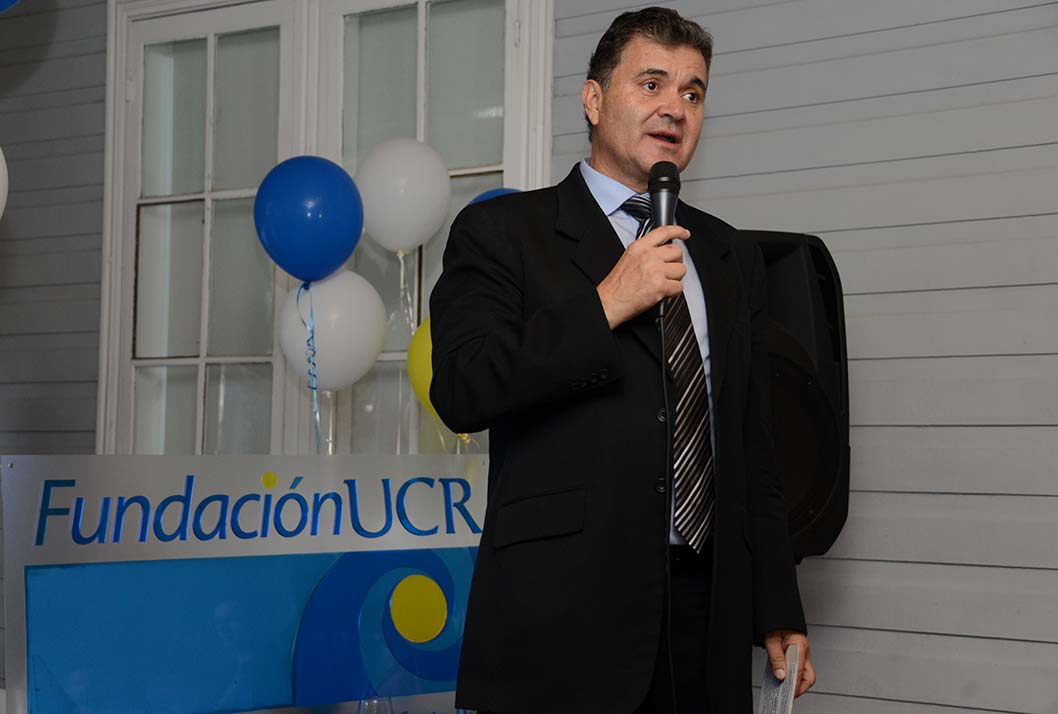Roberto Guillén Pacheco-Fundación UCR