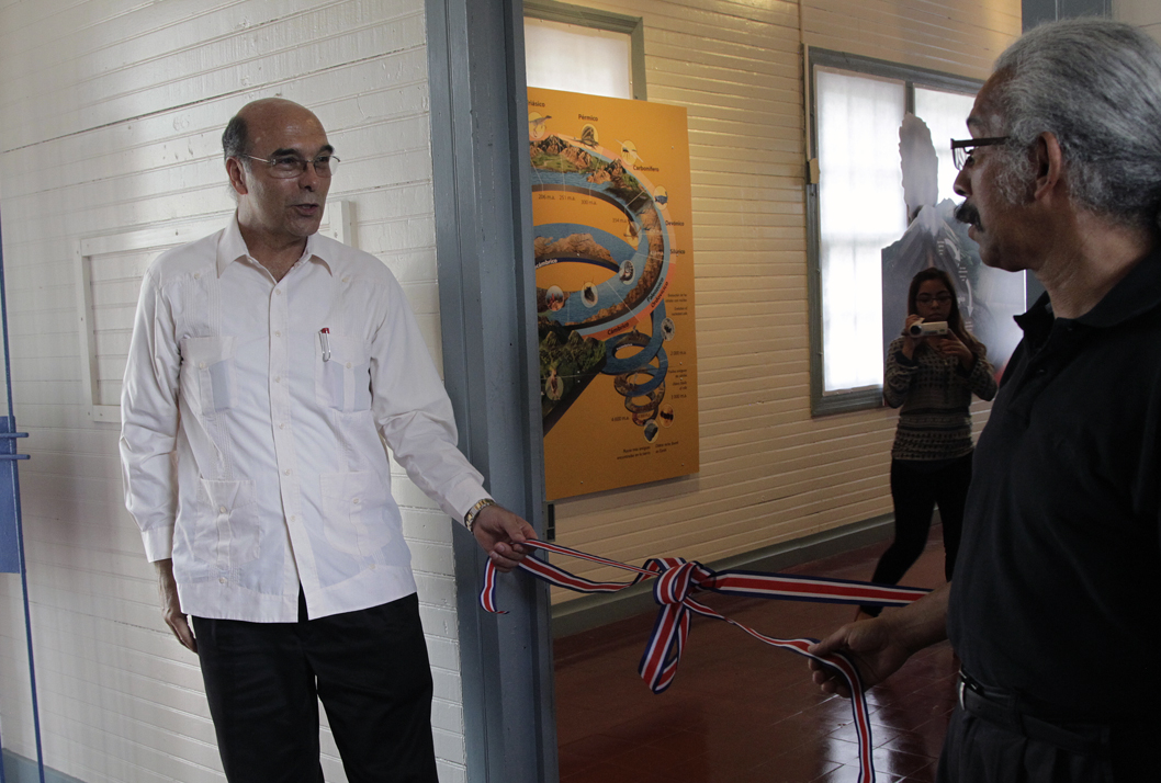 inauguracion nuevas exposiciones -Museo Omar Salazar 2016