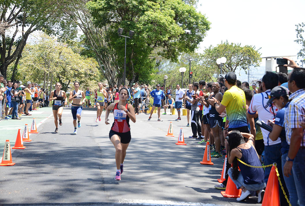 Carrera Milla Universitaria 