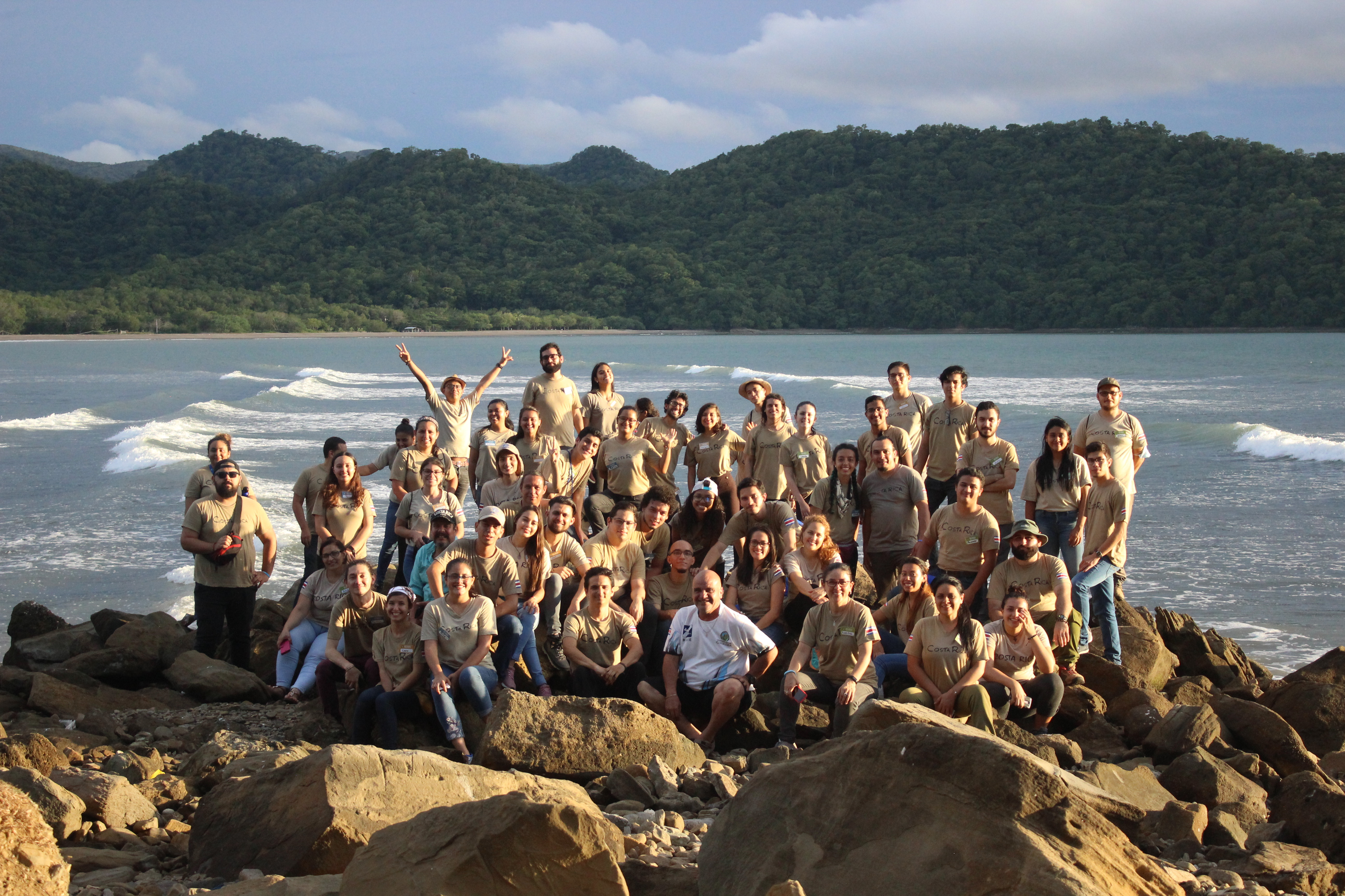 Voluntarios de universidades