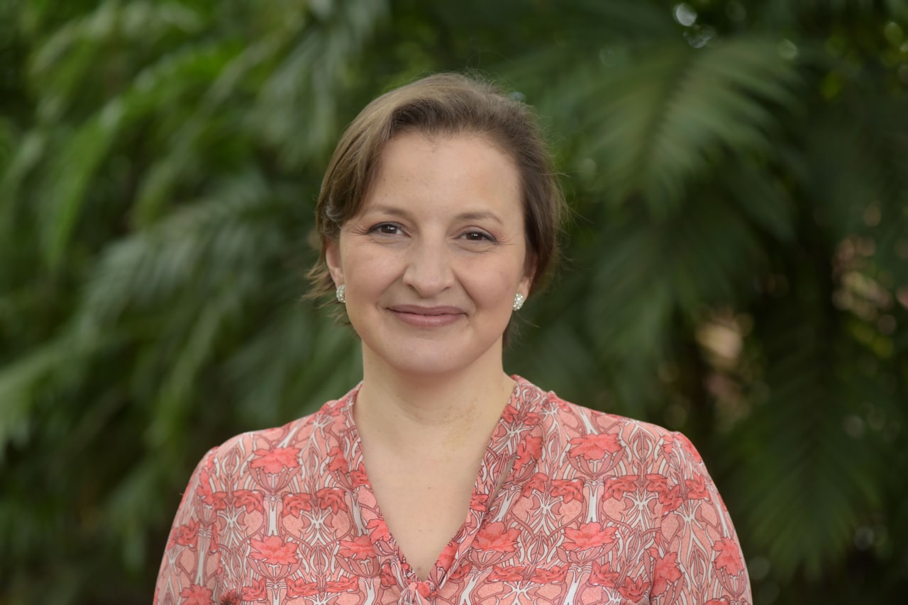 Laura Casasa Núñez, coordinadora del Consejo Editorial del Centro de Investigación en Identidad y …