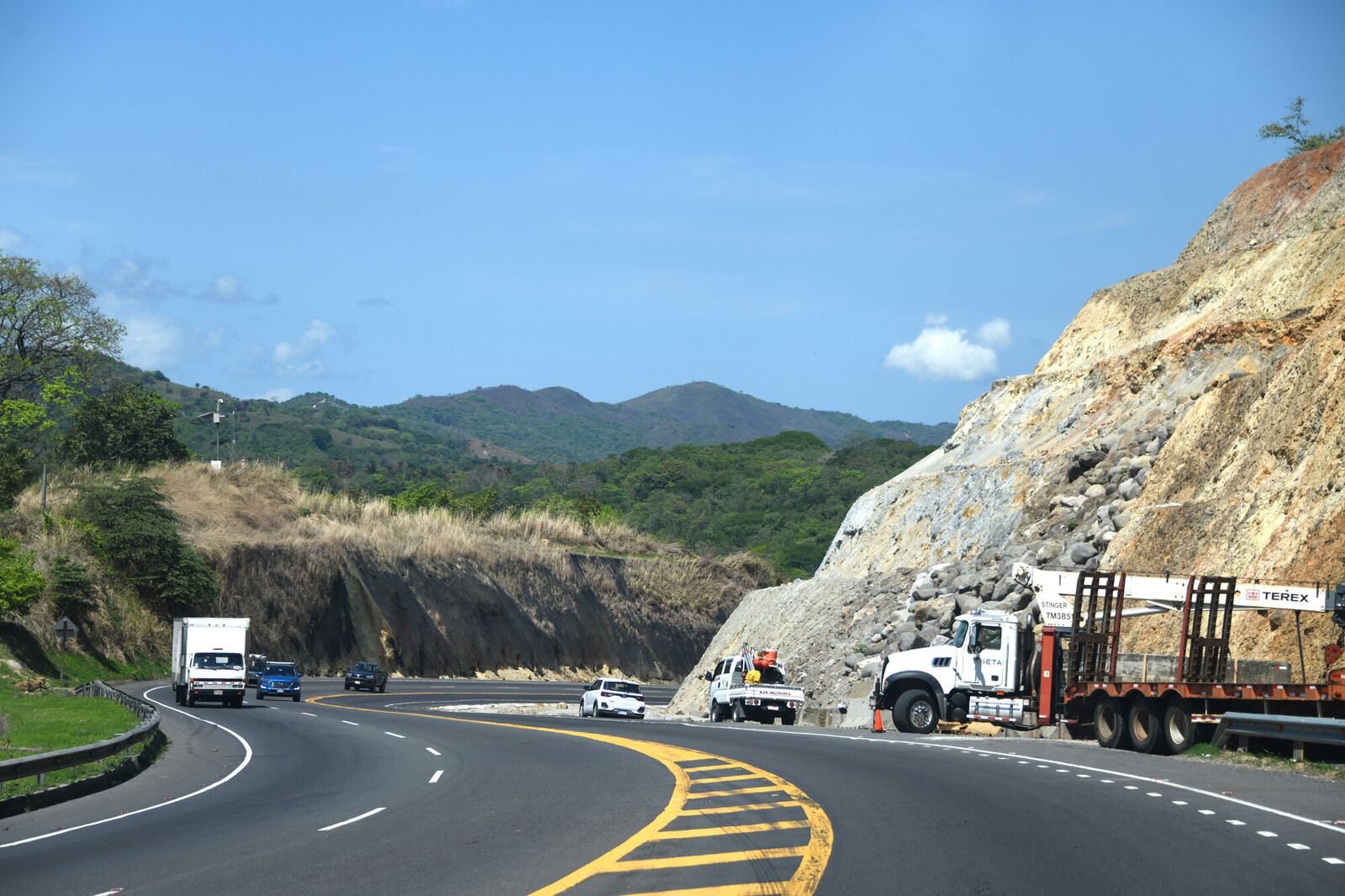 Cuál es el estado de las carreteras nacionales y por qué?