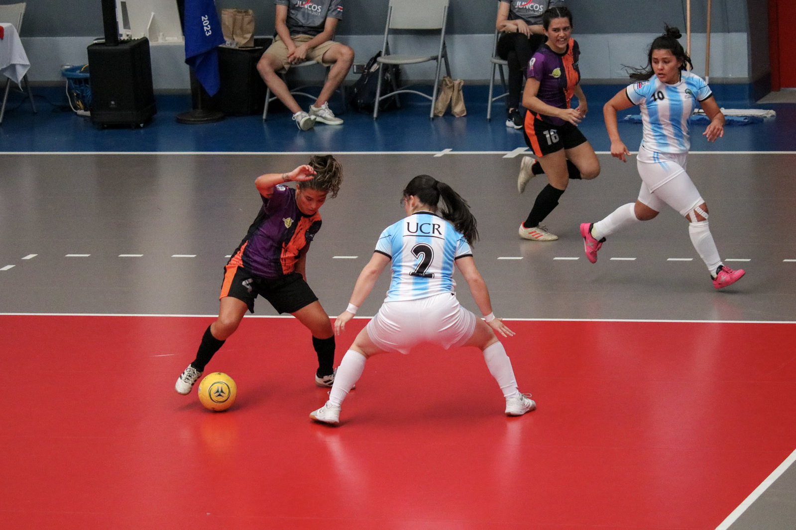 Rumbo a la gloria! Fútbol Sala Femenino UCR avanza a semifinales en JUNCOS  2023