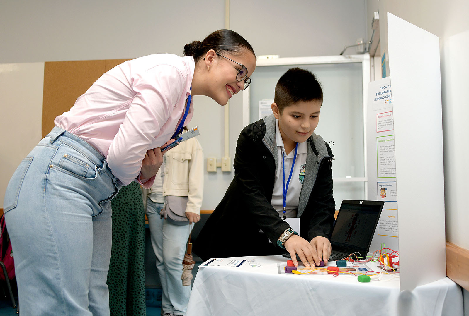 Foto Reportaje Feria Nacional de Ciencia y Tecnología 2025