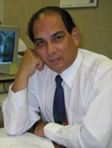 Dr. Pedro León Azofeifa