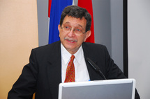 Dr. Rosendo Pujol