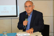 Dr. Arodys Robles