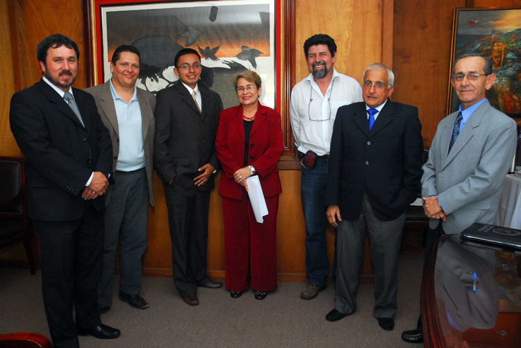 Alfredo Durán, Luis Jiménez, Guillermo Vargas, Yamileth González,  Werner Rodríguez, Dennis Mora …