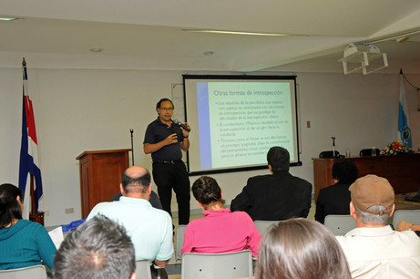 El Dr. Mauricio Molina, investigador del IIP, explicó los problemas que ocurren a la hora de …