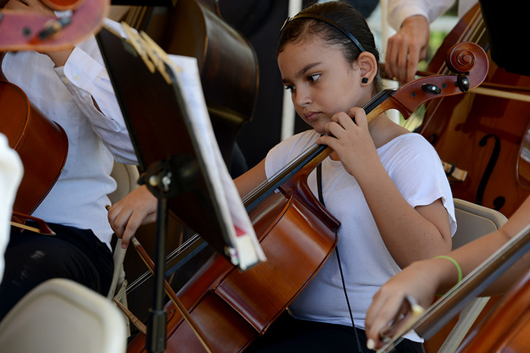 Como parte de la celebración, la Orquesta Sinfónica del Mar, del Sistema Nacional de Educación …